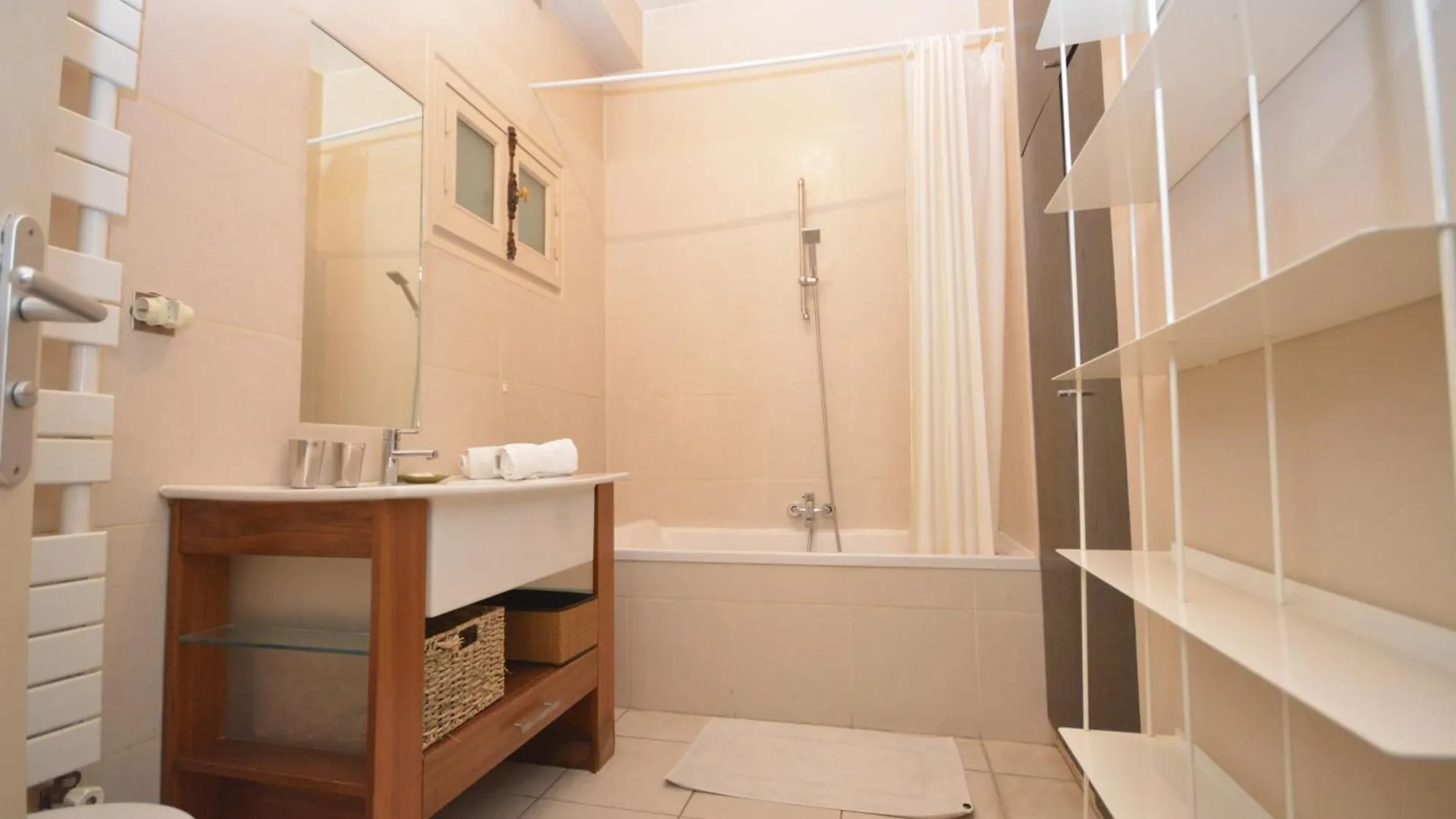 Studio Saint Germain Paris 0*,